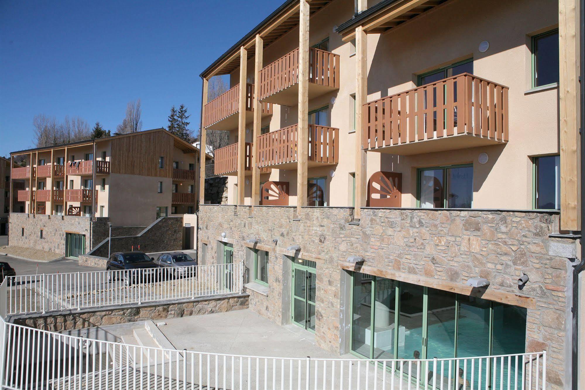 Residence Nemea Les Chalets Du Belvedere Font-Romeu-Odeillo-Via 외부 사진